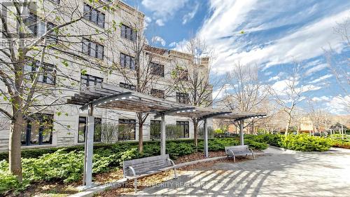 Th36 - 9 Oakburn Crescent, Toronto, ON - Outdoor