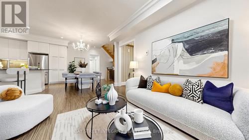 Th36 - 9 Oakburn Crescent, Toronto, ON - Indoor Photo Showing Living Room