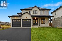 102 OAK Avenue Paris, ON N3L 0J6