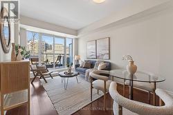 304 - 57 UPPER DUKE CRESCENT Markham, ON L6G 0B9