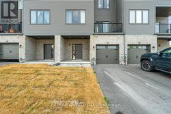 #57 - Newer 3 level townhouse - 
