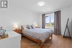 primary bedroom - 