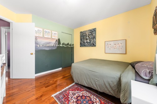 Chambre à coucher - 259 Rue Mirabel, Dollard-Des-Ormeaux, QC - Indoor Photo Showing Bedroom