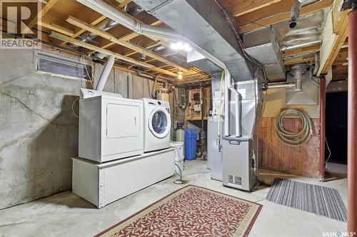 3312 Grant Road, Regina, SK - Indoor Photo Showing Other Room