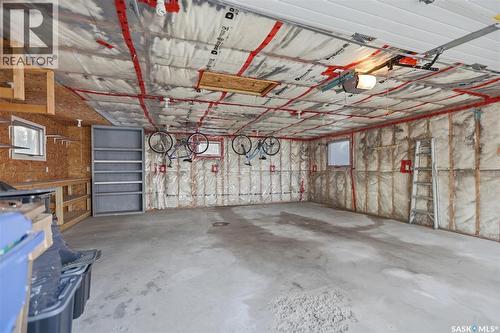 3312 Grant Road, Regina, SK - Indoor Photo Showing Garage