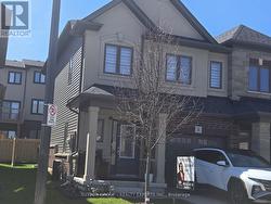 8 - 324 EQUESTRIAN WAY Cambridge, ON N3E 0E2