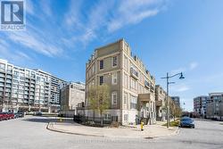 23 MACKENZIE'S STAND AVENUE Markham, ON L6G 0C4