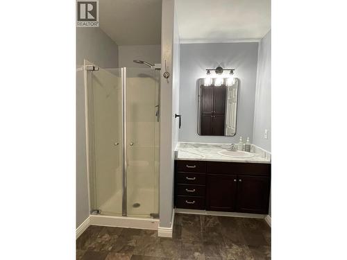 5212 Hallmark Crescent, Fort Nelson, BC - Indoor Photo Showing Bathroom