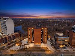 1102 255 Wellington Crescent  Winnipeg, MB R3M 3V4