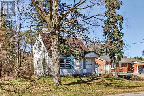 1548 Ortona Avenue, Ottawa, ON - Outdoor