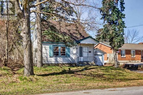 1548 Ortona Avenue, Ottawa, ON - Outdoor