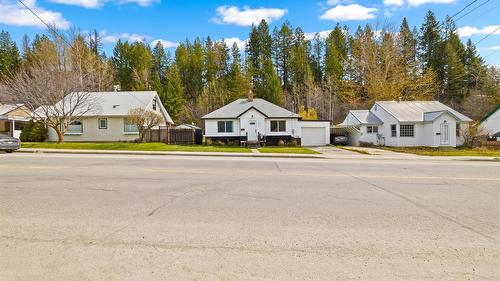 876 Rotary Drive, Kimberley, BC - Outdoor With Facade