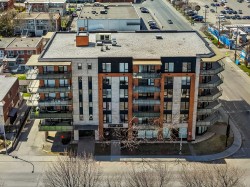 406-7190 Boul. Provencher Montréal (Saint-Léonard), QC H1S 1K2