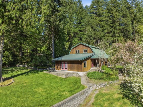 8644 Sweeney Rd, Chemainus, BC 