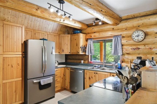 8644 Sweeney Rd, Chemainus, BC 