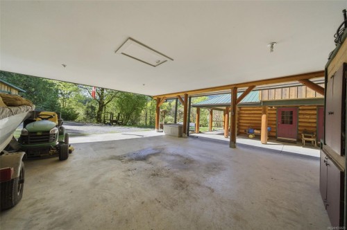 8644 Sweeney Rd, Chemainus, BC 