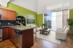 407-866 Goldstream Ave Langford, BC V9B 2X9