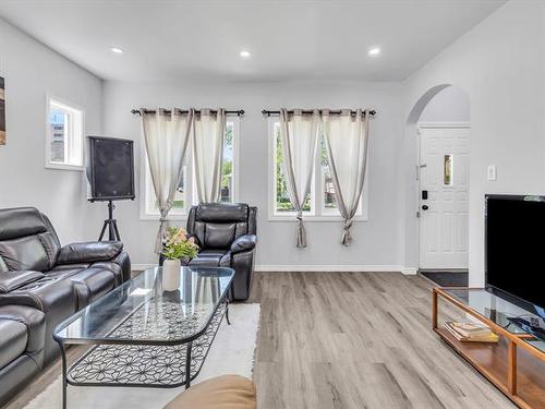 573 Arlington St, Winnipeg, MB 