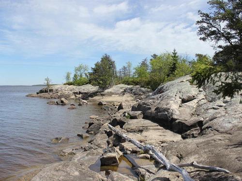 499 Aksel Rd, Rainy River, ON 