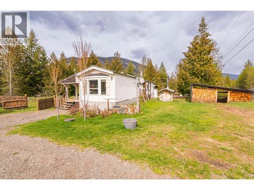 420 Macleod Street, Kitchener, BC 