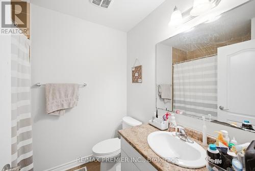 931 Penson Crescent, Milton, ON - Indoor Photo Showing Bathroom