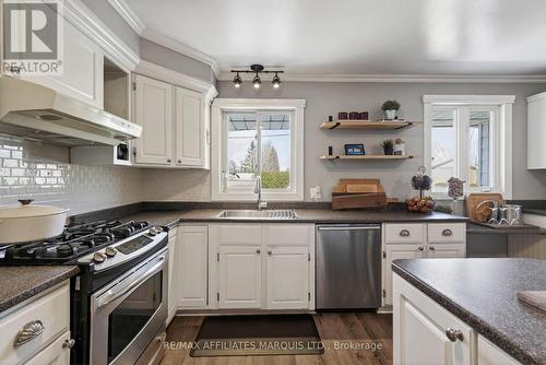 615 Twelfth Street E, Cornwall, ON - Indoor Photo Showing Kitchen
