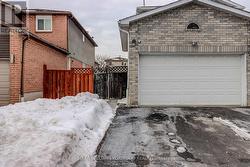 97 DOBSON DRIVE Ajax, ON L1S 5G1