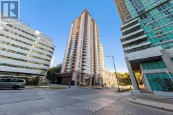 1909 - 25 TOWN CENTRE COURT Toronto, ON M1P 0B4