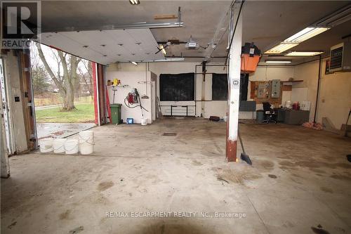Warehouse - 481 Garner Road E, Hamilton, ON 