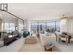 4604 1033 NELSON STREET Vancouver, BC V6E 0E5