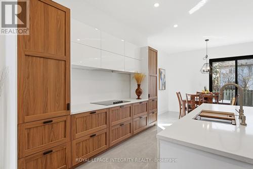 984 Watson Street, Ottawa, ON - Indoor Photo Showing Kitchen