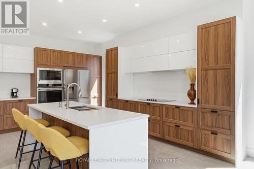 984 Watson Street, Ottawa, ON - Indoor Photo Showing Kitchen With Double Sink