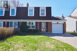 2166 BICKERTON AVENUE Ottawa, ON K1J 6Y3