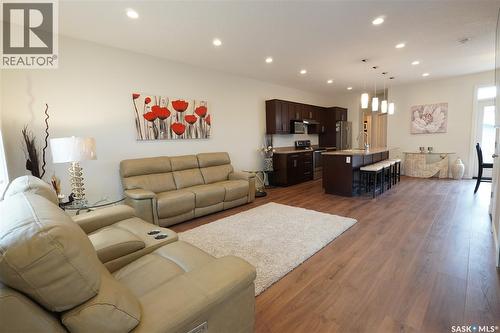 4125 Green Olive Way E, Regina, SK - Indoor Photo Showing Living Room