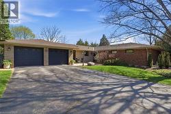 30 CARL Crescent  Waterdown, ON L8B 0G5