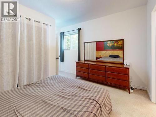 8098 Centennial Drive, Powell River, BC 