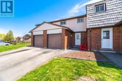 68 - 1350 LIMERIDGE ROAD E Hamilton, ON L8W 1L6