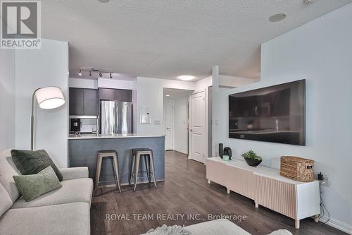 1905 - 125 Western Battery Rd Road, Toronto, ON - Indoor Photo Showing Living Room