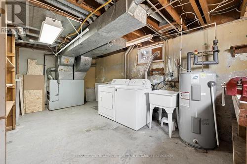 91 Wilfred Avenue, Kitchener, ON - Indoor Photo Showing Laundry Room