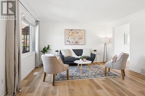 91 Wilfred Avenue, Kitchener, ON - Indoor Photo Showing Living Room