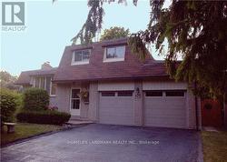 102 BEAVERBROOK COURT Toronto, ON M1C 3A9