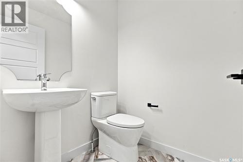 495 Traeger Close, Saskatoon, SK 