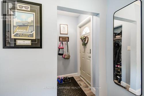 30 East 15Th Street, Hamilton, ON - Indoor Photo Showing Other Room