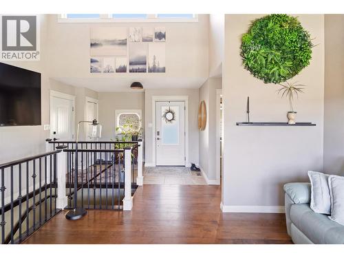 300 Scenic Drive, Coldstream, BC - Indoor Photo Showing Other Room