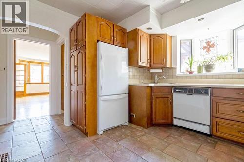 157 Longwood Road N, Hamilton, ON 