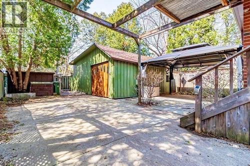 157 Longwood Road N, Hamilton, ON 