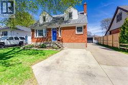 448 MONTCALM AVENUE Sarnia, ON N7S 2P9