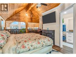 Lofted primary suite. - 