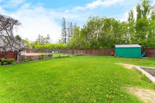 75 Third Street Se, Teulon, MB - Outdoor