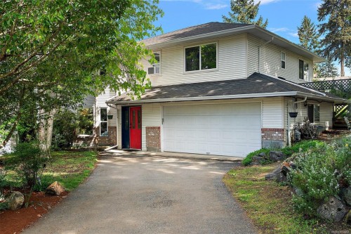 6419 Wicks Rd, Duncan, BC - Outdoor